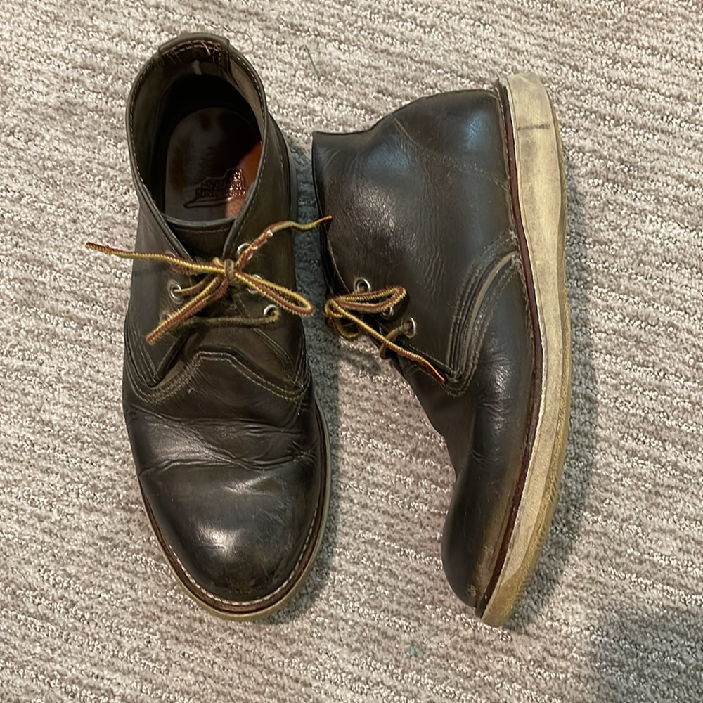 Red wings boots in charcoal, almost black 8.5 well-loved, but so much life left!